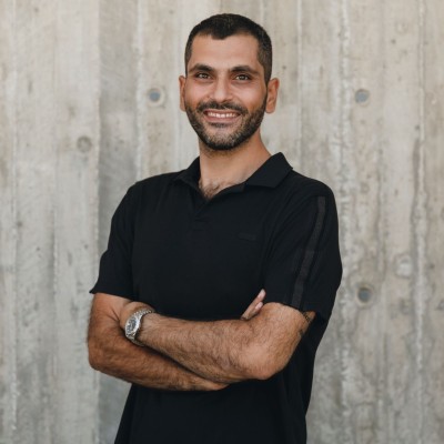 Yoram Daniel